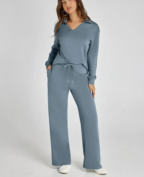 WOMEN'S SUIT